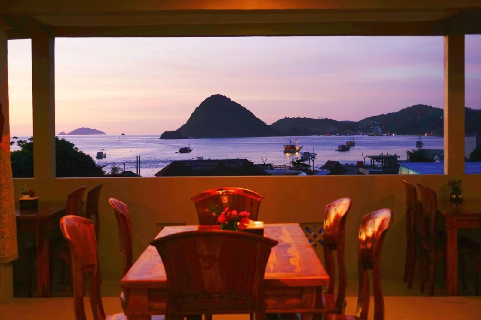 Komodo Lodge Labuan Bajo Zewnętrze zdjęcie