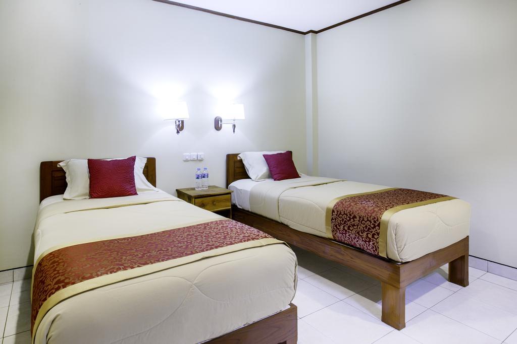 Komodo Lodge Labuan Bajo Zewnętrze zdjęcie
