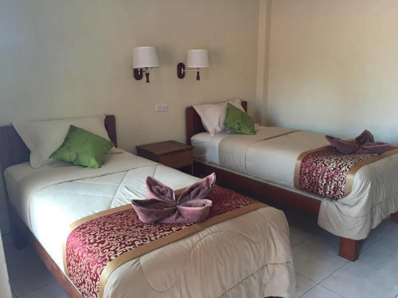 Komodo Lodge Labuan Bajo Zewnętrze zdjęcie