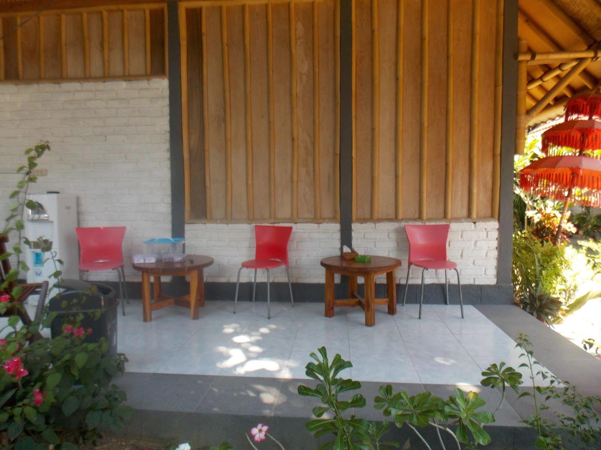 Komodo Lodge Labuan Bajo Zewnętrze zdjęcie